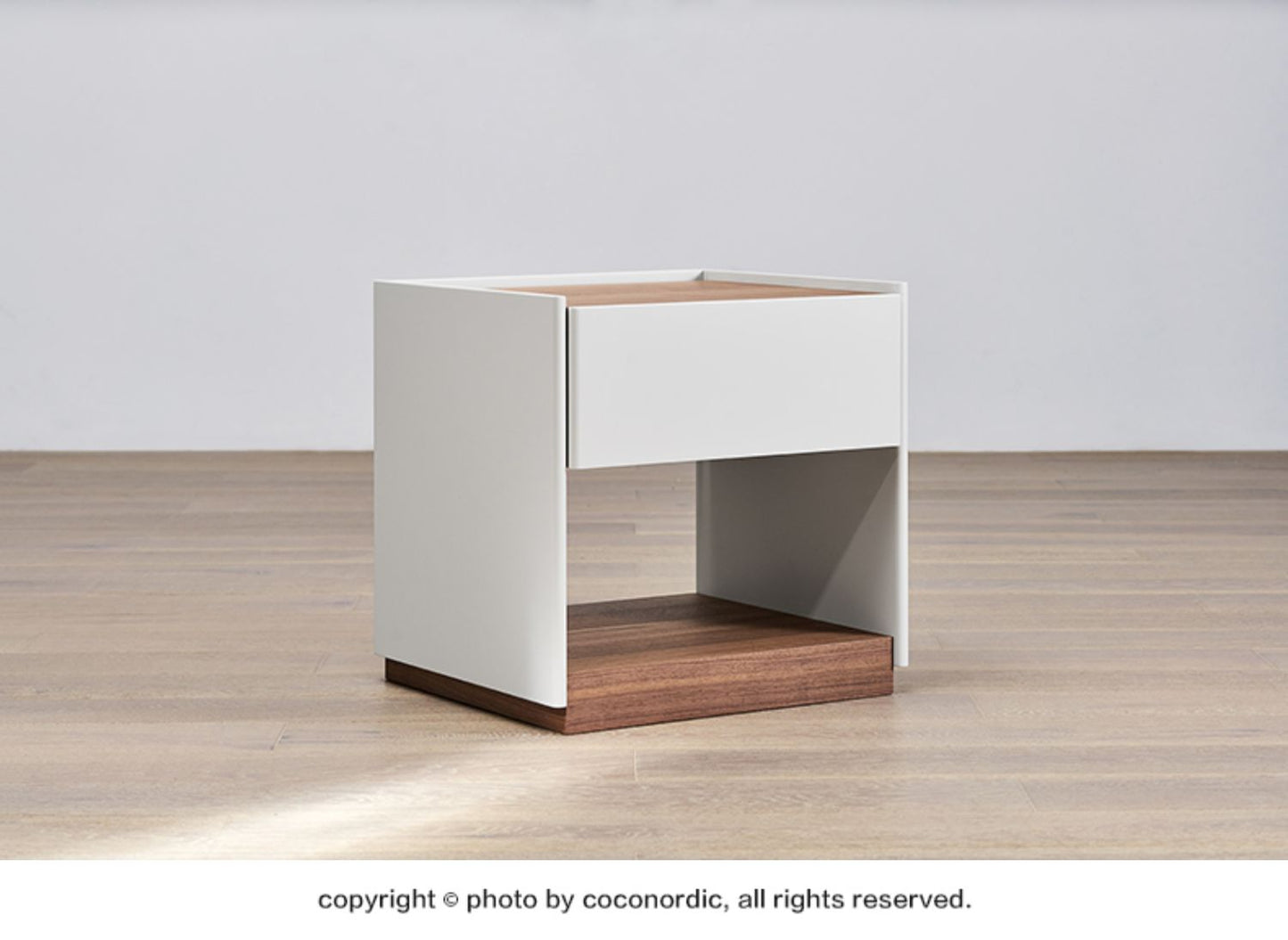 coconordic｜rina（サイドテーブル）